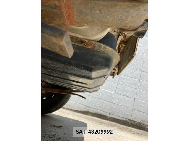 Suzuki CARRY TRUCK 1998-01 8034749-12