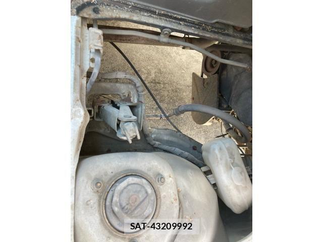 Suzuki CARRY TRUCK 1998-01 8034749-15