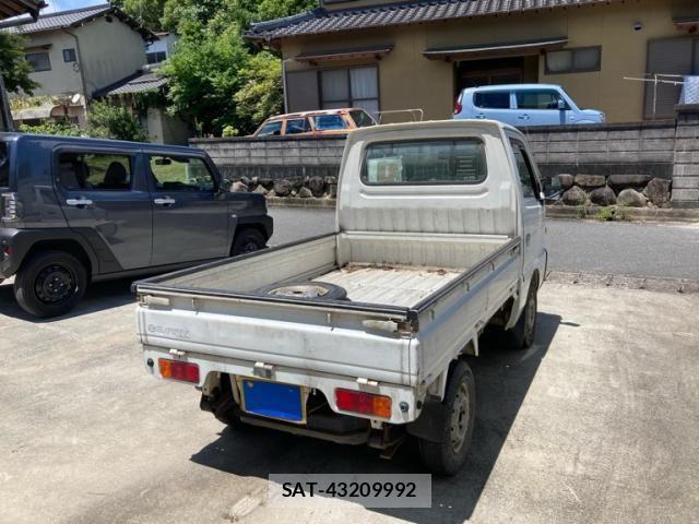 Suzuki CARRY TRUCK 1998-01 8034749-3