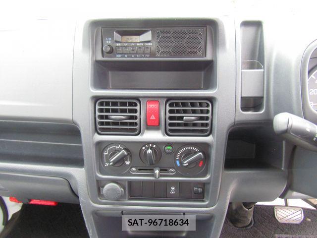 Suzuki CARRY TRUCK 2022-04 8034746-12