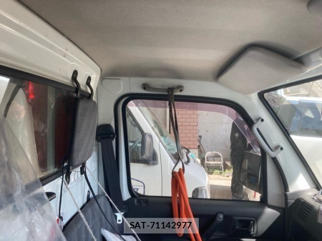 Suzuki CARRY TRUCK 2004-10 8073187-11