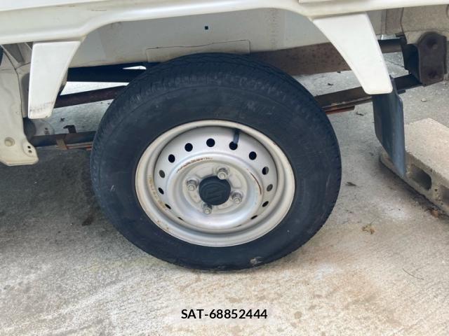 Suzuki CARRY TRUCK 2008-08 8129321-4