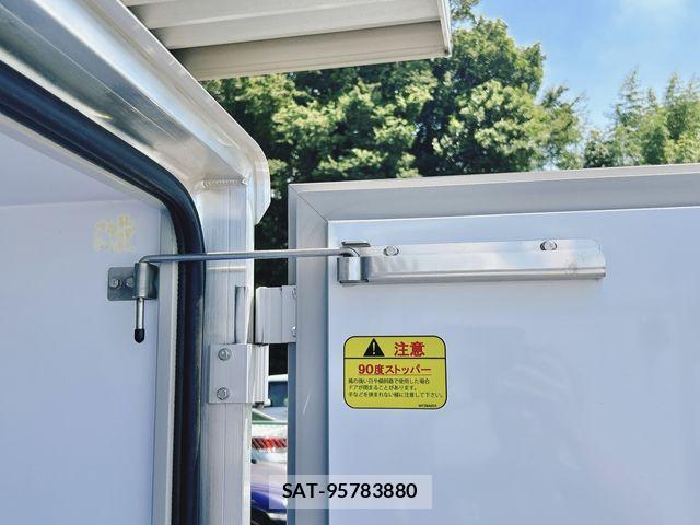 Suzuki CARRY TRUCK 2022-04 8129317-19