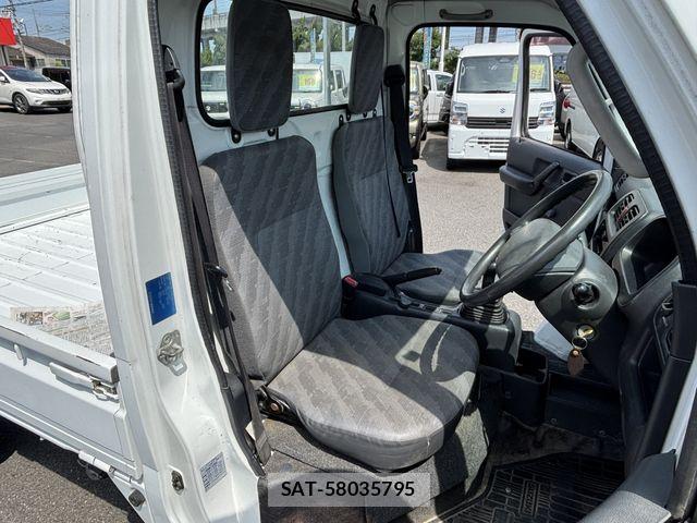 Suzuki CARRY TRUCK 2012-08 8206755-16