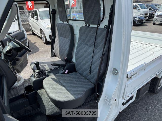 Suzuki CARRY TRUCK 2012-08 8206755-17