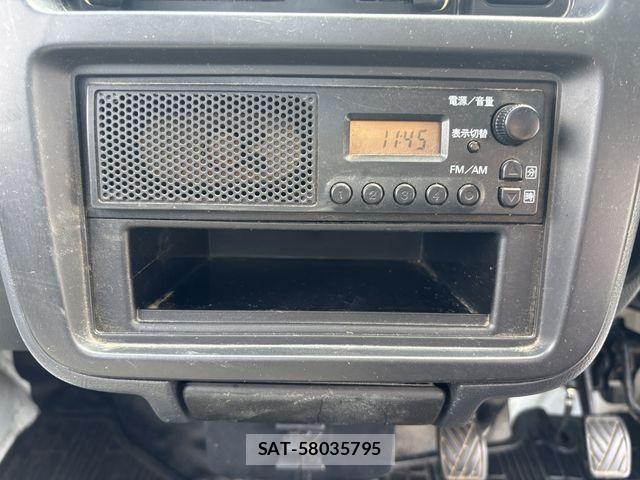 Suzuki CARRY TRUCK 2012-08 8206755-24