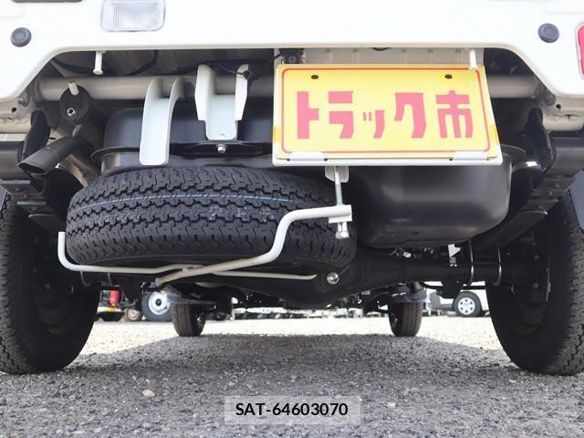 Suzuki CARRY TRUCK 2024-07 8229214-22