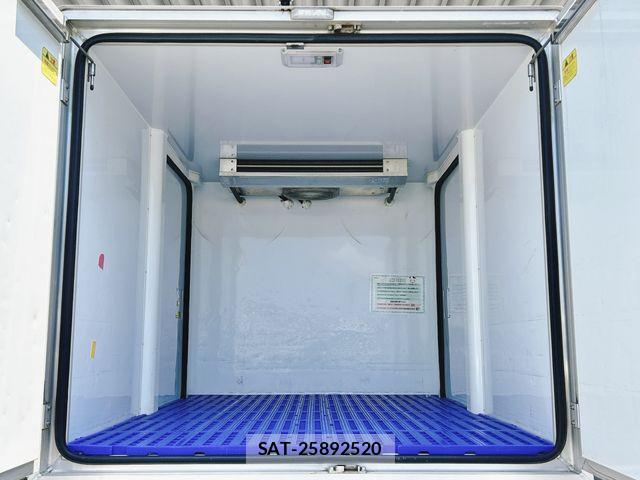 Suzuki CARRY TRUCK 2022-04 8229215-14