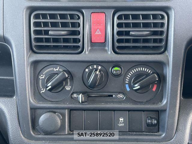 Suzuki CARRY TRUCK 2022-04 8229215-23