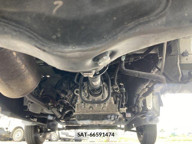 Suzuki CARRY TRUCK 2024-06 8244800-18