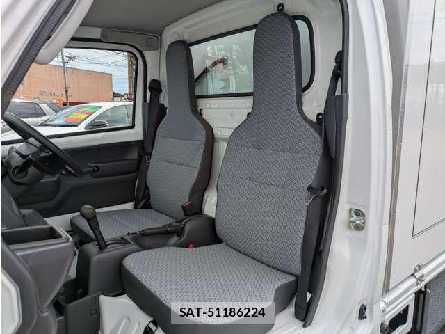 Suzuki CARRY TRUCK 2026-06 8244799-19