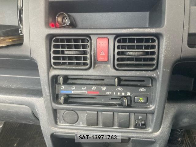 Suzuki CARRY TRUCK 2013-11 8313600-10
