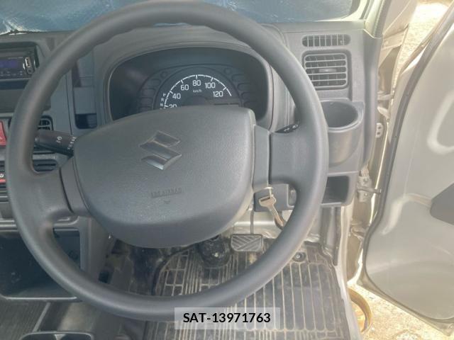 Suzuki CARRY TRUCK 2013-11 8313600-4