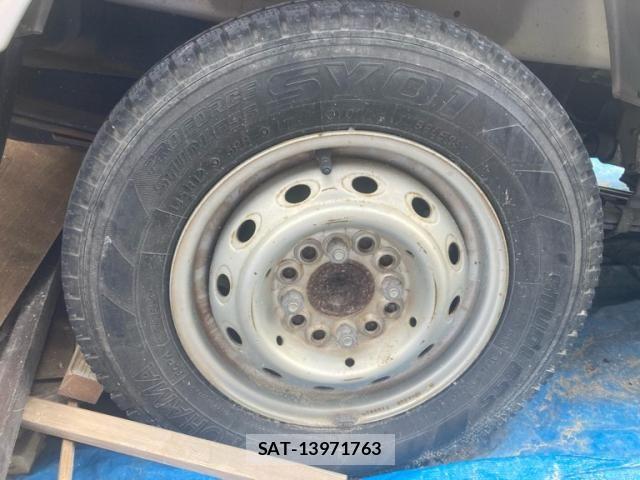 Suzuki CARRY TRUCK 2013-11 8313600-5