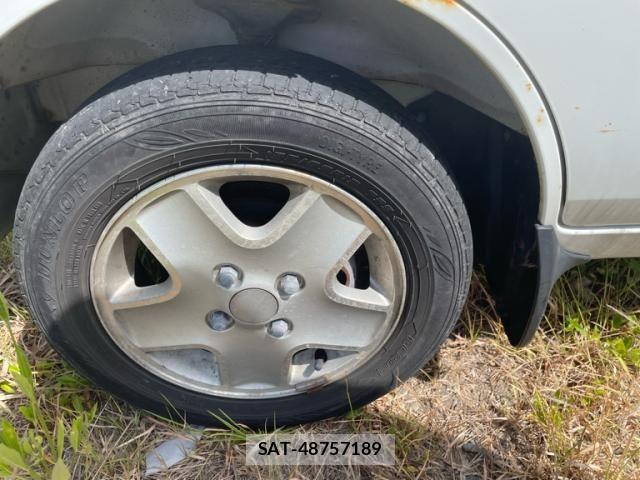 Suzuki CARRY TRUCK 2000-01 8313602-9