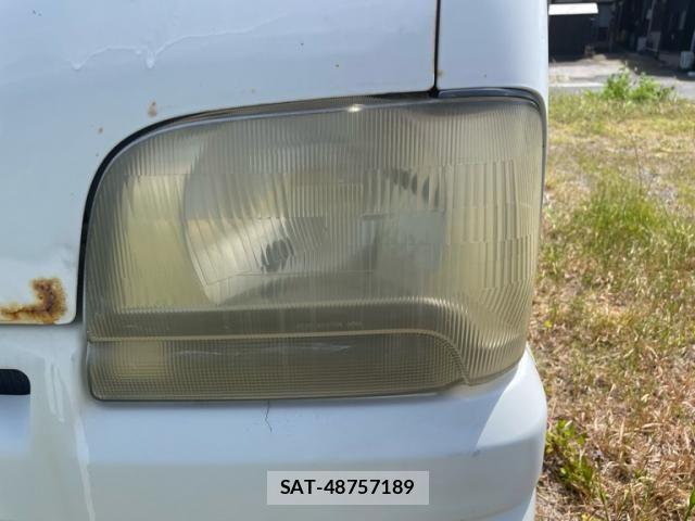 Suzuki CARRY TRUCK 2000-01 8313602-10