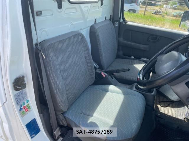 Suzuki CARRY TRUCK 2000-01 8313602-12