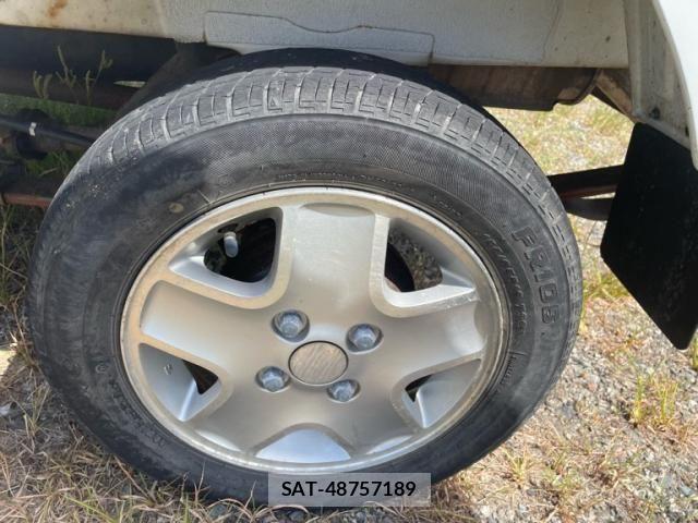 Suzuki CARRY TRUCK 2000-01 8313602-8