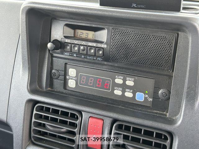 Suzuki CARRY TRUCK 2022-06 8313594-25