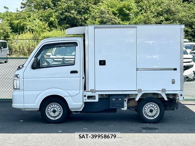 Suzuki CARRY TRUCK 2022-06 8313594-7
