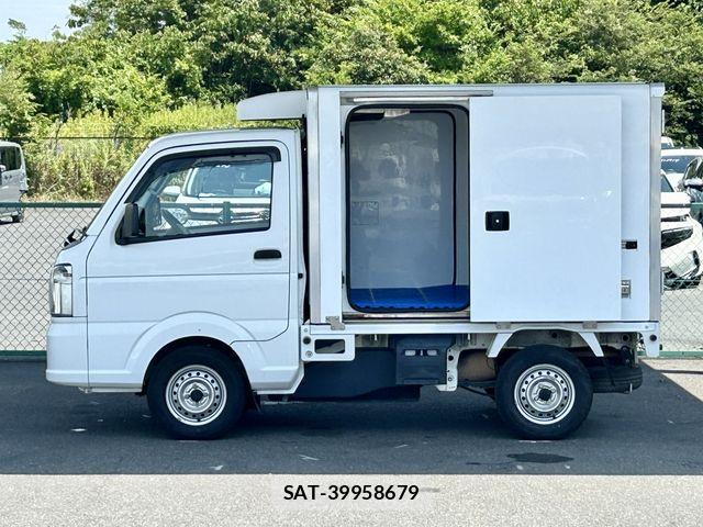 Suzuki CARRY TRUCK 2022-06 8313594-8