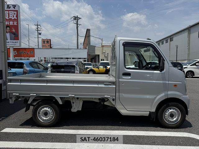 Suzuki CARRY TRUCK 2011-05 8313598-12