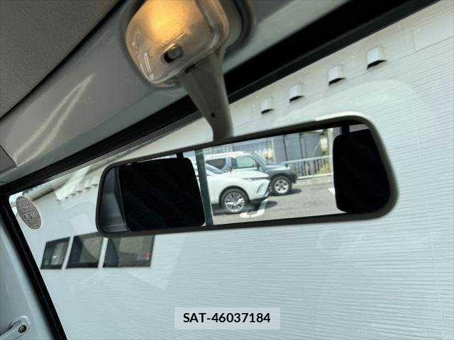 Suzuki CARRY TRUCK 2011-05 8313598-24