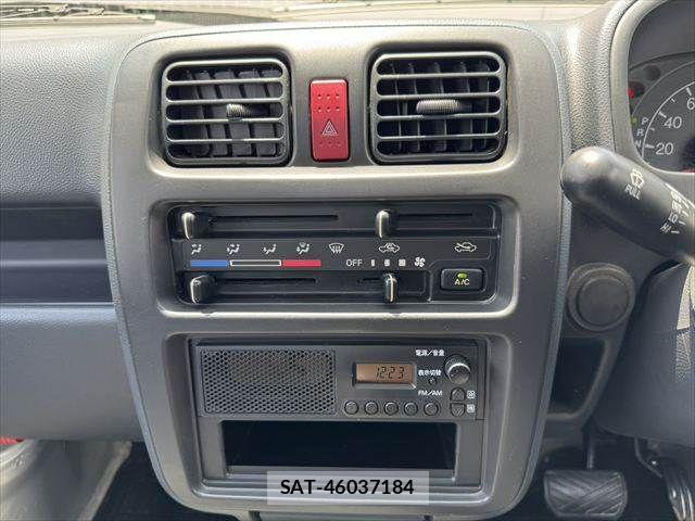 Suzuki CARRY TRUCK 2011-05 8313598-3