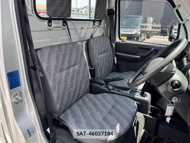 Suzuki CARRY TRUCK 2011-05 8313598-4