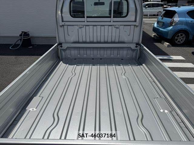 Suzuki CARRY TRUCK 2011-05 8313598-5