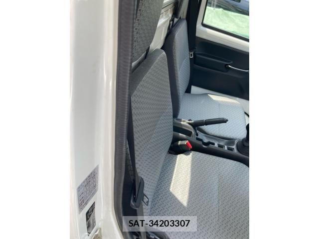Suzuki CARRY TRUCK 2020-03 8334507-11