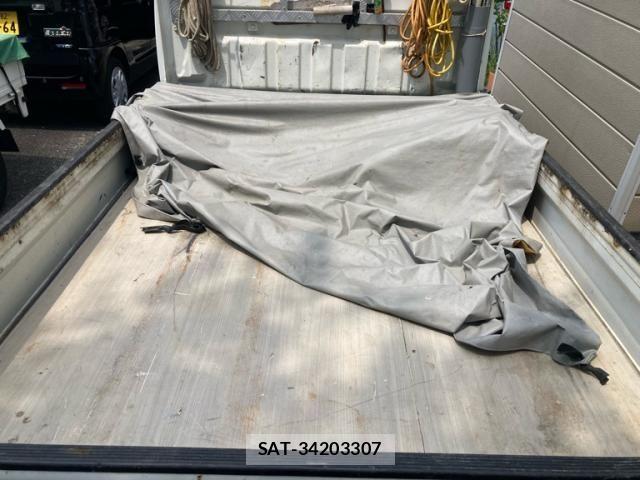 Suzuki CARRY TRUCK 2020-03 8334507-5