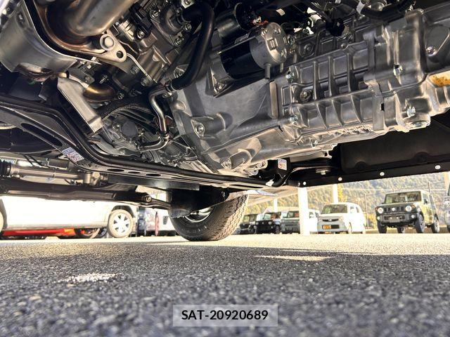 Suzuki CARRY TRUCK 2026-01 8354090-17
