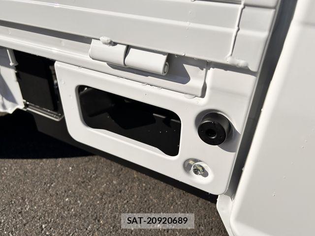 Suzuki CARRY TRUCK 2026-01 8354090-19