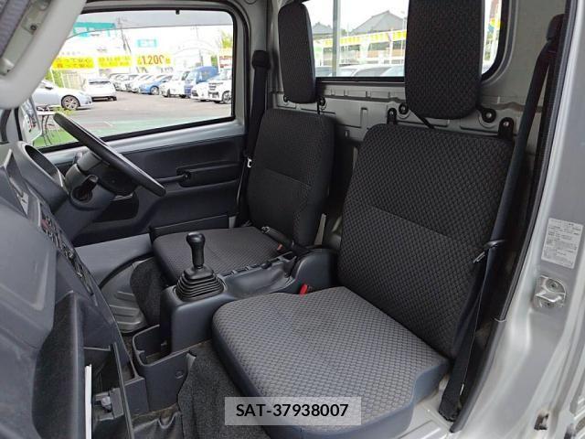 Suzuki CARRY TRUCK 2018-03 8365073-21