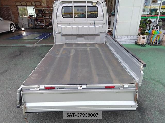 Suzuki CARRY TRUCK 2018-03 8365073-25