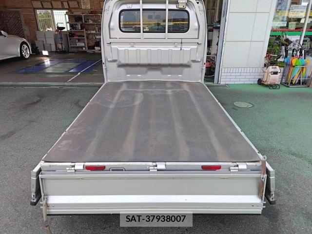 Suzuki CARRY TRUCK 2018-03 8365073-26