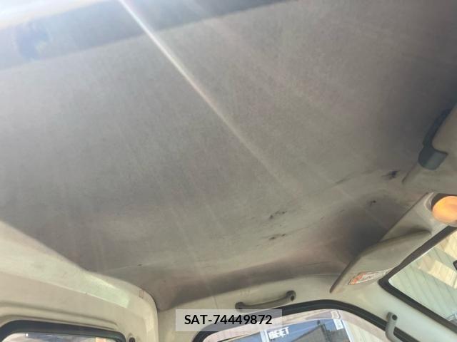 Suzuki CARRY TRUCK 1999-02 8365077-10