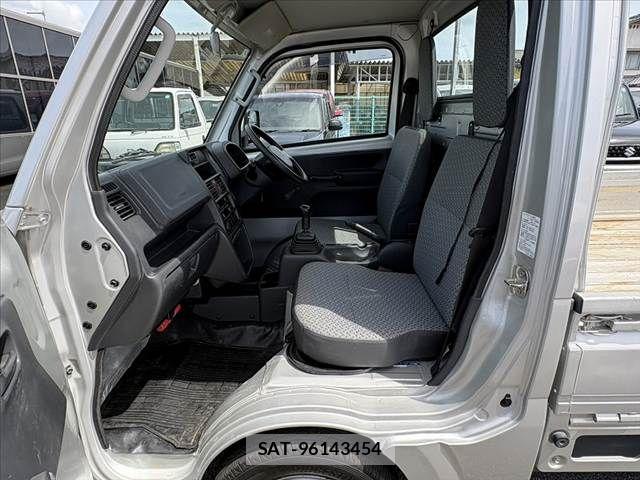 Suzuki CARRY TRUCK 2019-07 8365075-17