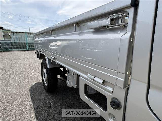 Suzuki CARRY TRUCK 2019-07 8365075-18