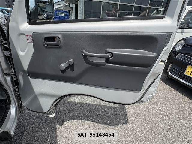 Suzuki CARRY TRUCK 2019-07 8365075-26