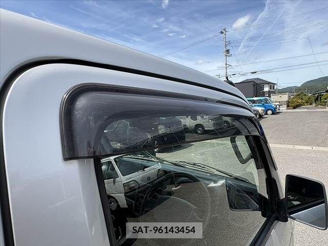 Suzuki CARRY TRUCK 2019-07 8365075-6