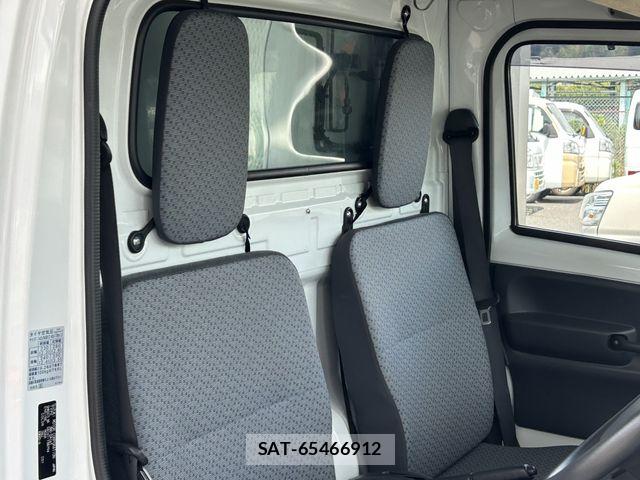 Suzuki CARRY TRUCK 2023-04 8365066-19
