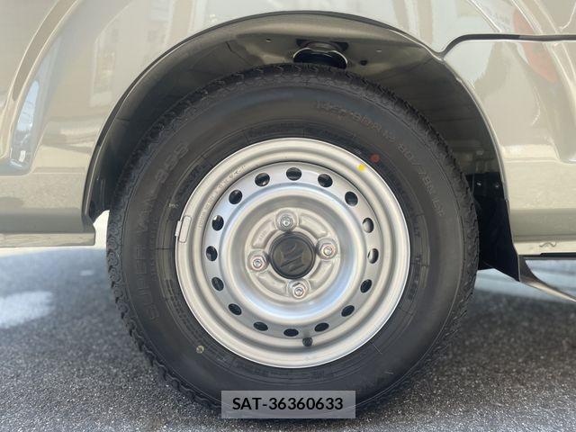 Suzuki CARRY TRUCK 2026-03 8365070-10