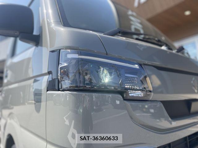 Suzuki CARRY TRUCK 2026-03 8365070-11