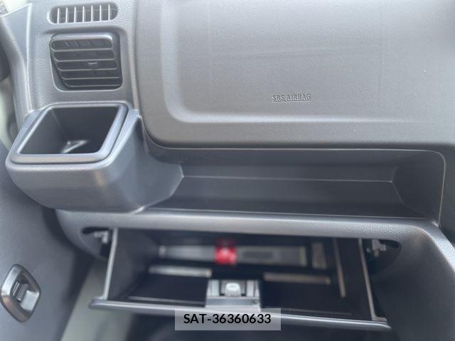 Suzuki CARRY TRUCK 2026-03 8365070-12