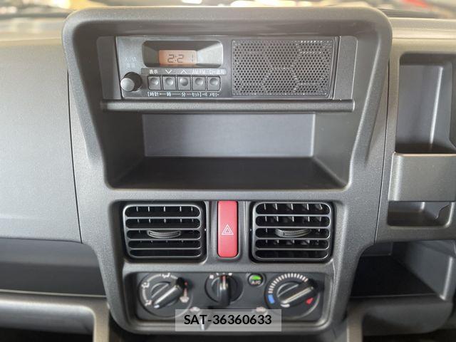 Suzuki CARRY TRUCK 2026-03 8365070-16