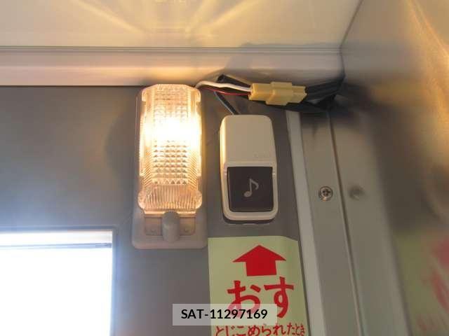 Suzuki CARRY TRUCK 2026-07 8365063-13