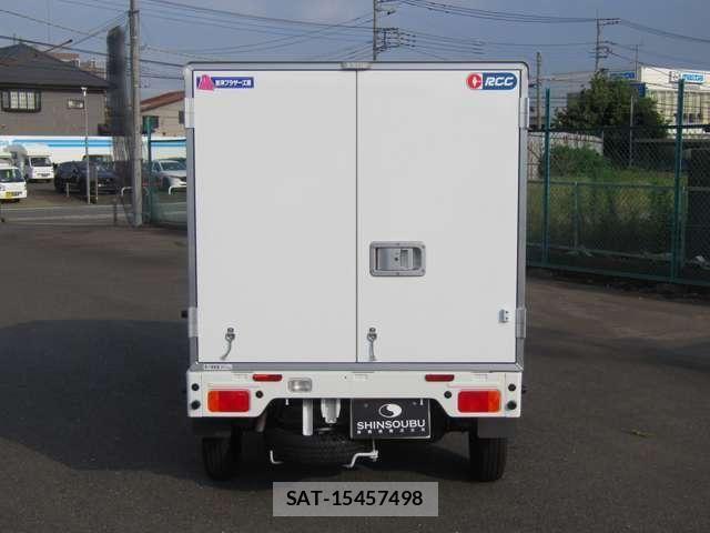 Suzuki CARRY TRUCK 2026-06 8365064-5