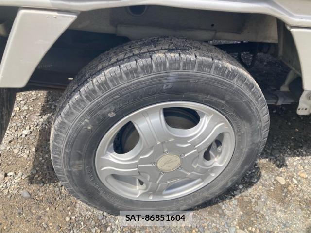 Suzuki CARRY TRUCK 2015-10 8365076-5